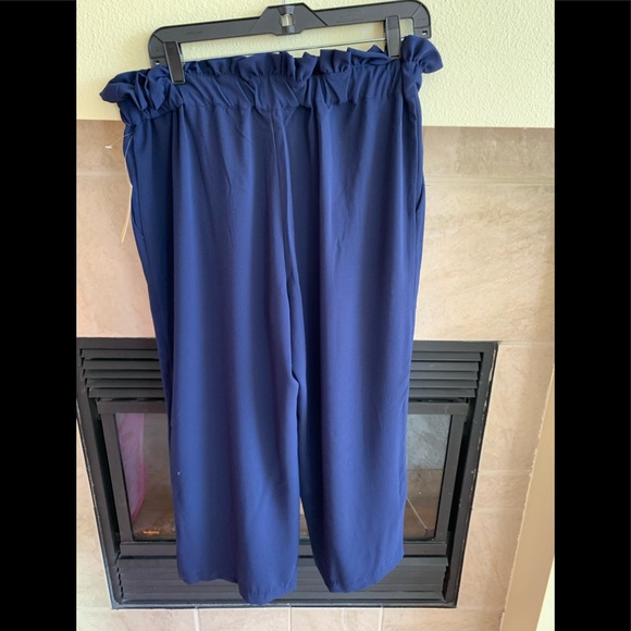 Michael Kors wide leg crop pants - Picture 5 of 5